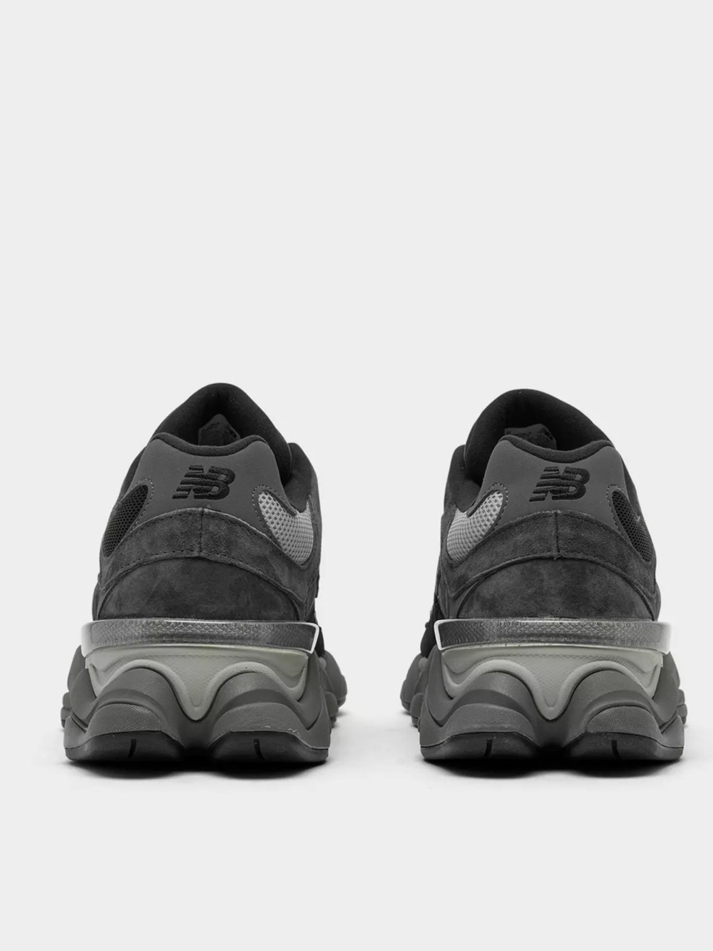 New Balance Men's 9060 Black and Gray Sneakers Sz 10 - Picture 4 of 15